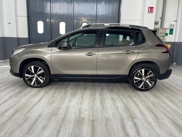 Peugeot 2008 1.2 110cv