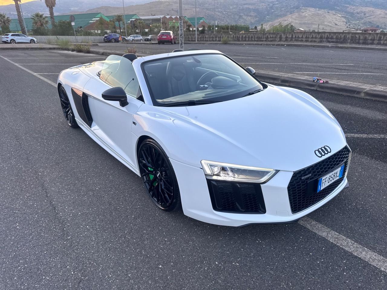 Audi R8 Spyder 5.2 FSI quattro S tronic full carbonio PERMUTE