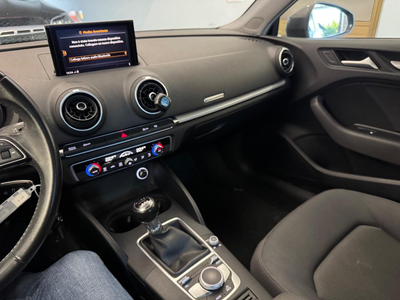 Audi A3 Sedan 30 TDI Admired