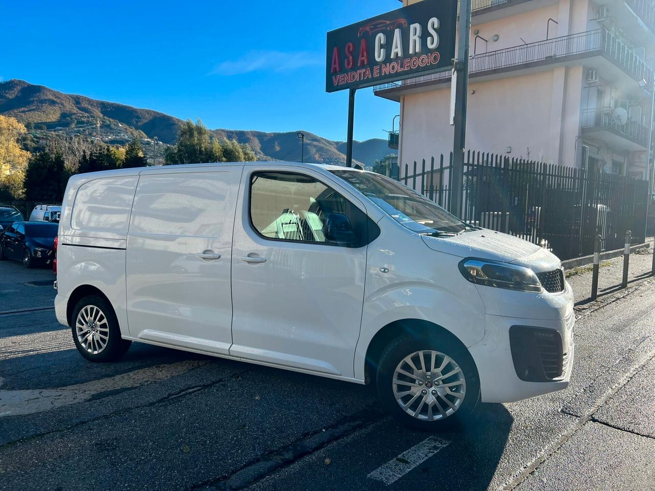 Fiat Scudo 2.0 BlueHDi 145 CV AT8 PC-TN Furgone Lounge