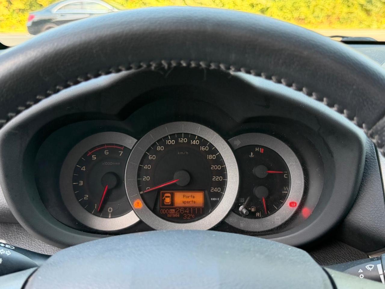 Toyota RAV 4 RAV4 Crossover 2.2 D-4D 150 CV DPF Exclusive