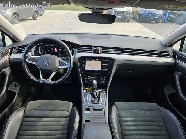VOLKSWAGEN Passat Variant 2.0 tdi Executive 150cv dsg - GG861MW