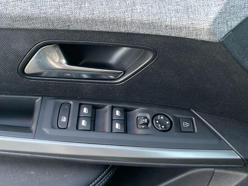 Peugeot 3008 1.2 hybrid Allure 145cv e-dcs6