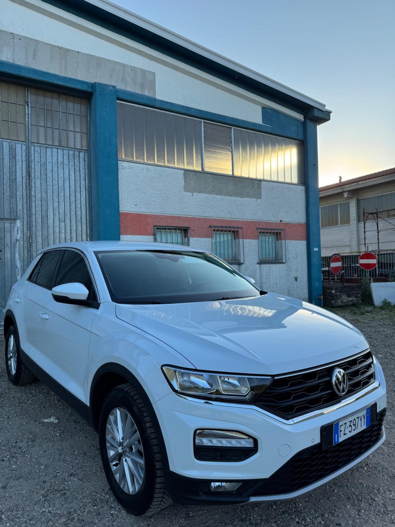 Volkswagen T-Roc 1.6 TDI SCR Business BlueMotion Technology