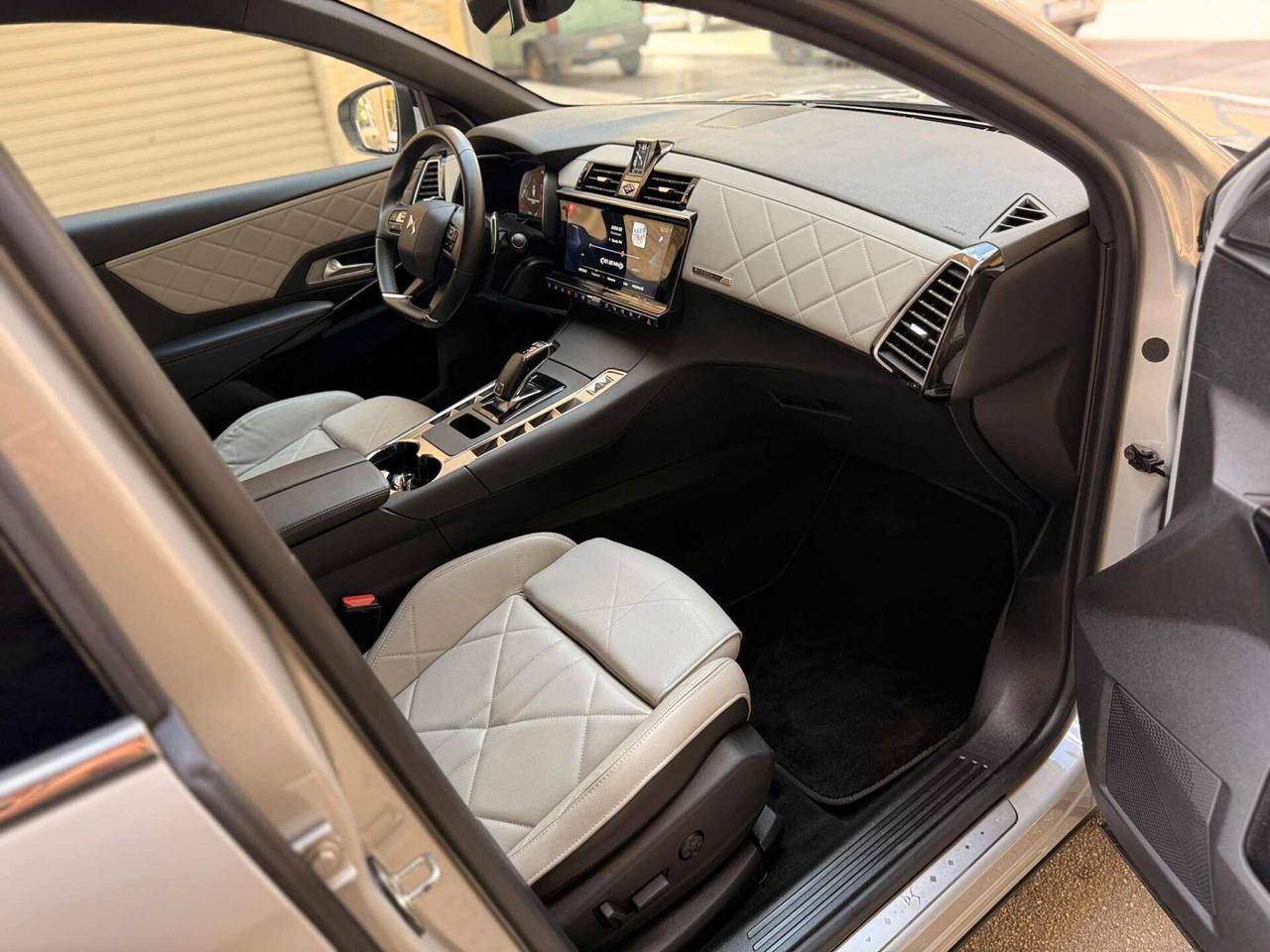 Ds DS 7 Crossback BlueHDi 130 aut. RIVOLI/19/PELLE/BELLA