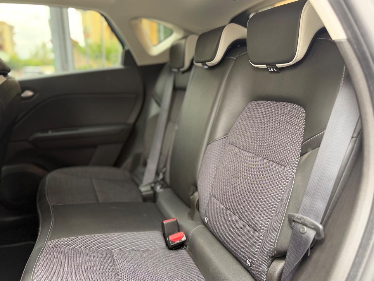 Renault Captur TCe 100 CV GPL Techno Fast Track
