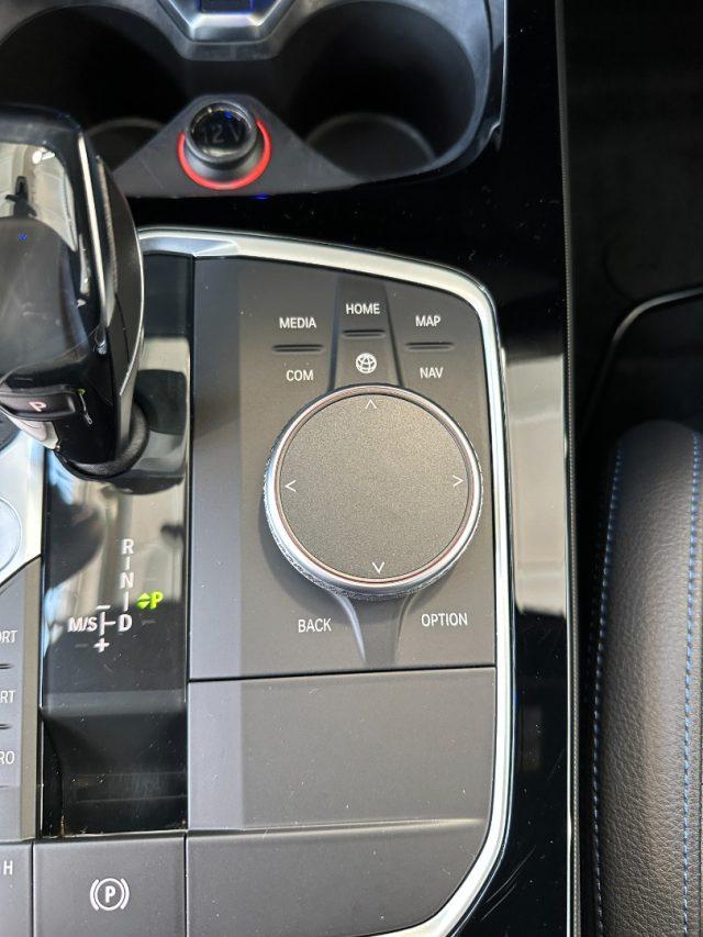 BMW 118 i Msport Auto - LED - 18" - Camera - Carplay