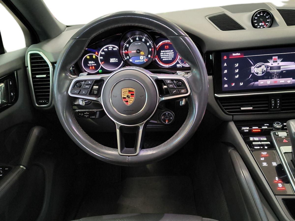 PORSCHE Cayenne Coupé - Cayenne Coupé 3.0 V6