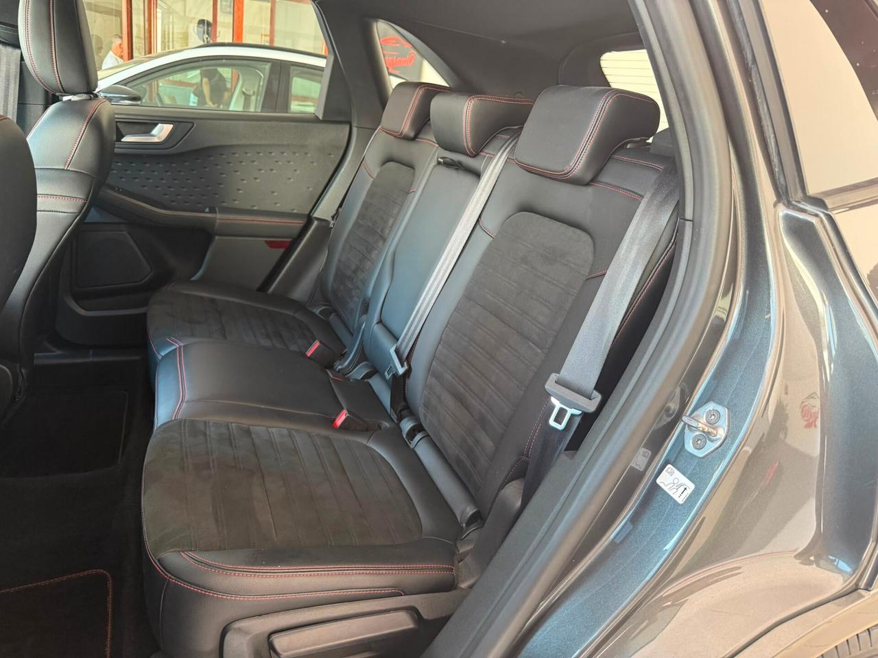 FORD KUGA ST-LINE X 1.5 DIESEL AUTOMATICA 2020
