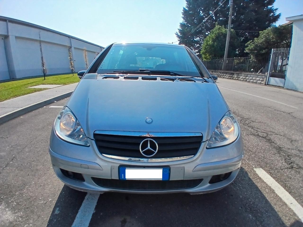 Mercedes-benz A 150 Avantgarde Per Neopatentati