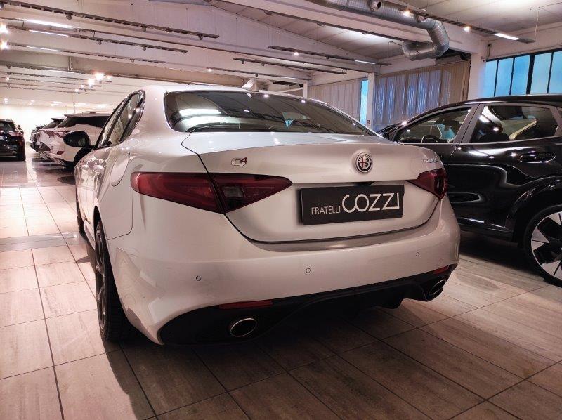 ALFA ROMEO Giulia (2016) - Giulia 2.2 Turbodiesel 210 CV AT8 AWD Q4 Veloce