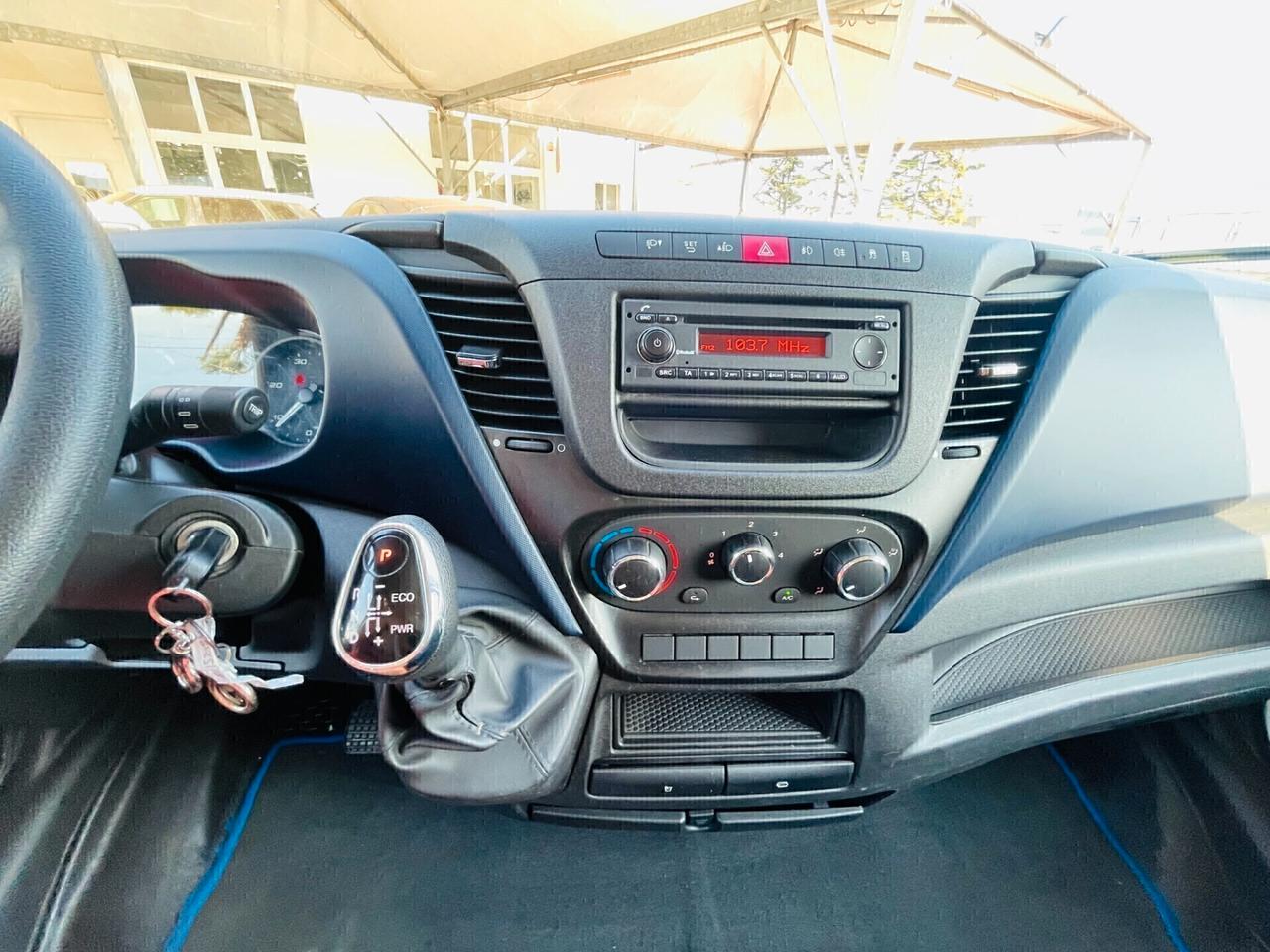 Iveco Daily 35 S14 136CV HI-MATIC L3H2