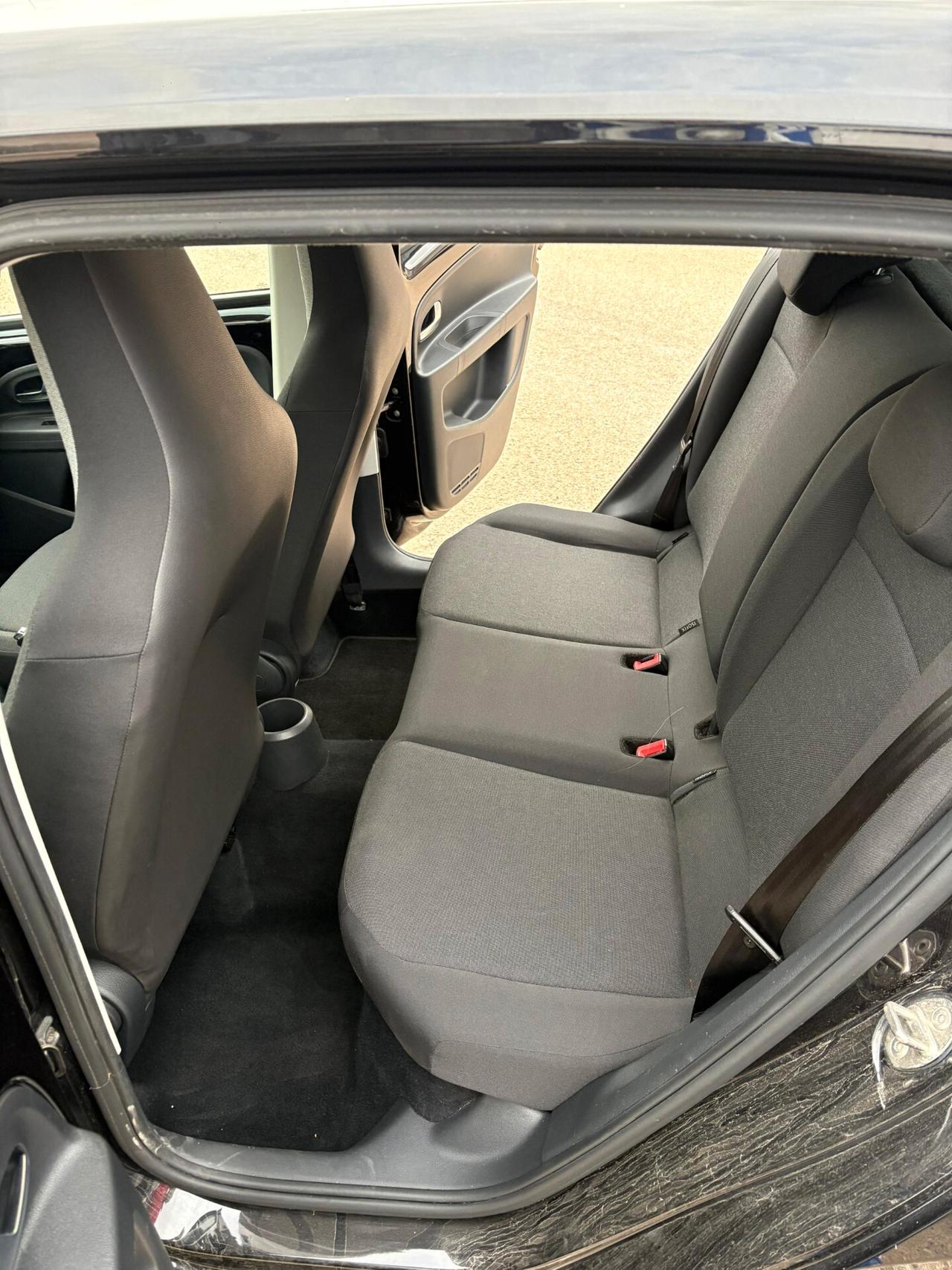 Volkswagen up! 1.0 5p. move