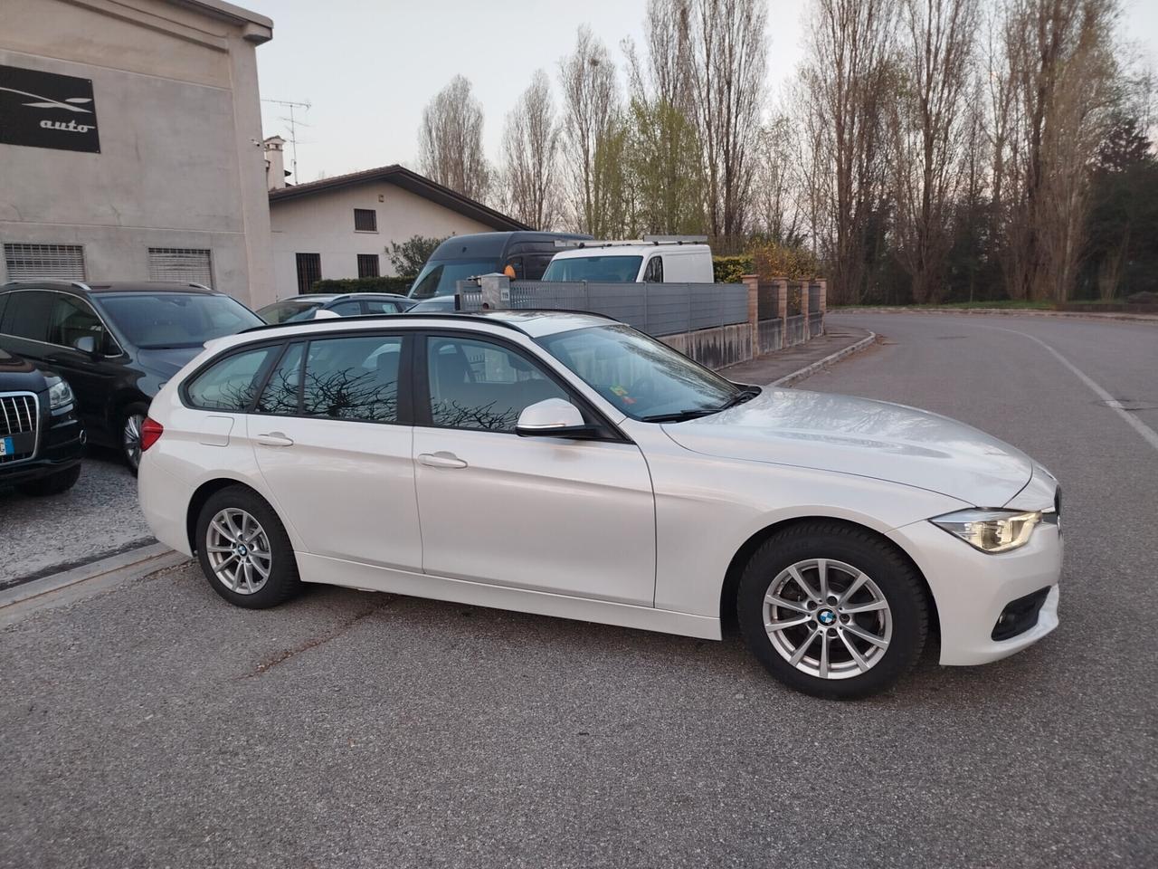 Bmw 318 318d Touring Luxury