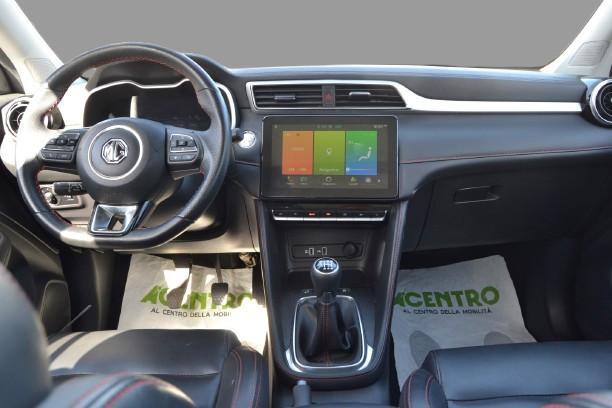 MG ZS - 1.0T 6MT LUXURY