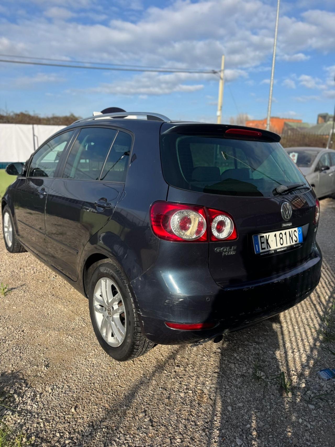 Volkswagen Golf Plus 1.6 TDI DPF DSG 5p. Highline