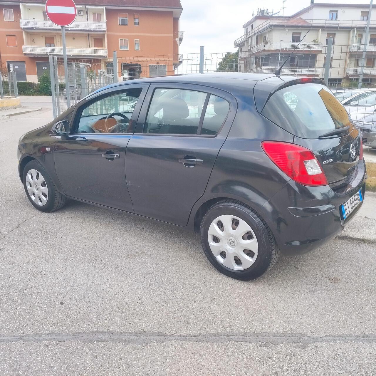 Opel Corsa 1.2 5 porte Ecotec