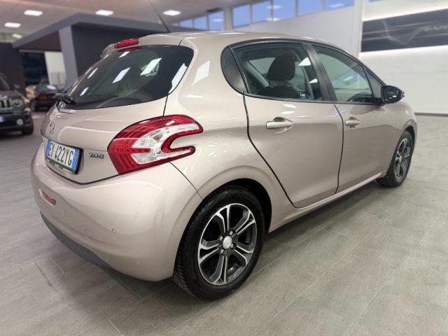 PEUGEOT 208 1.4 8V HDi 68CV 5p. Allure