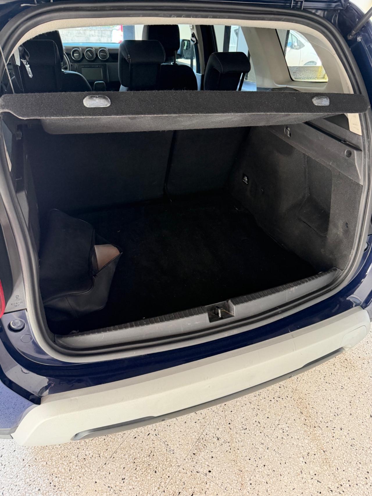 Dacia Duster 1.6 SCe GPL 4x2 Techroad