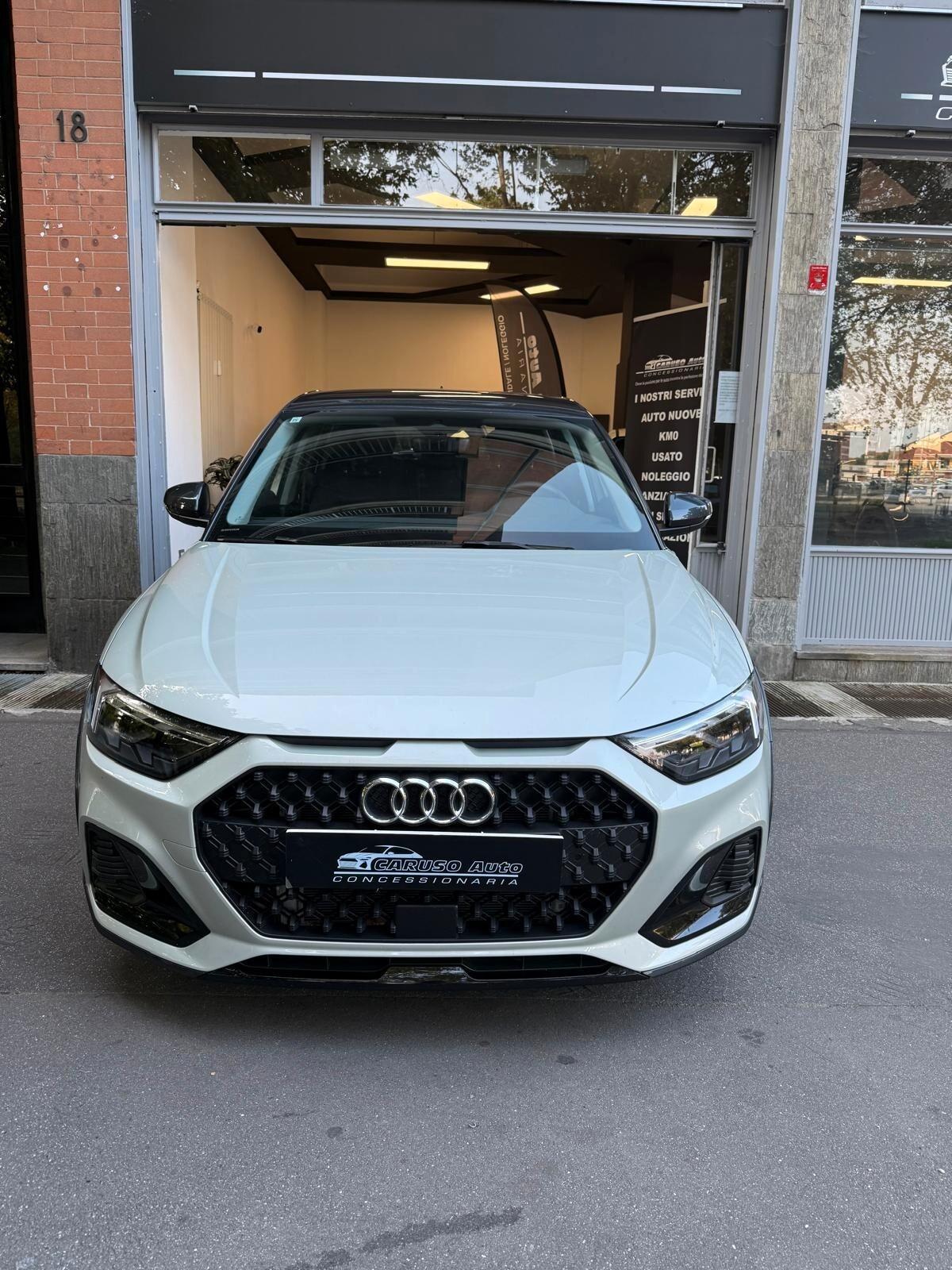 Audi A1 allstreet 30 TFSI Identity Contrast