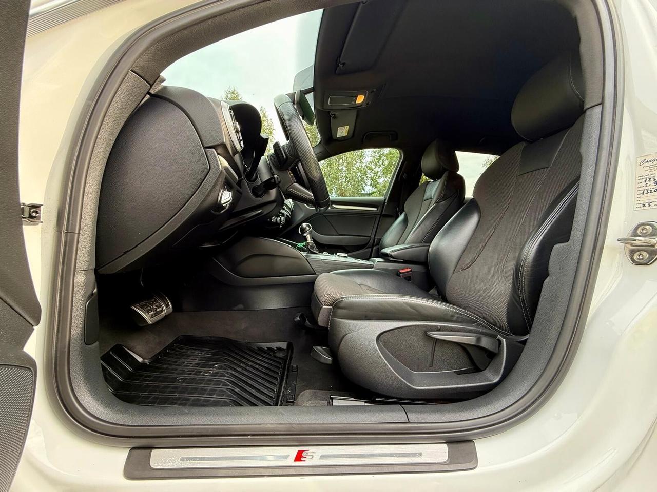 AUDI A3 30 TDI S TRONIC S LINE EDITION