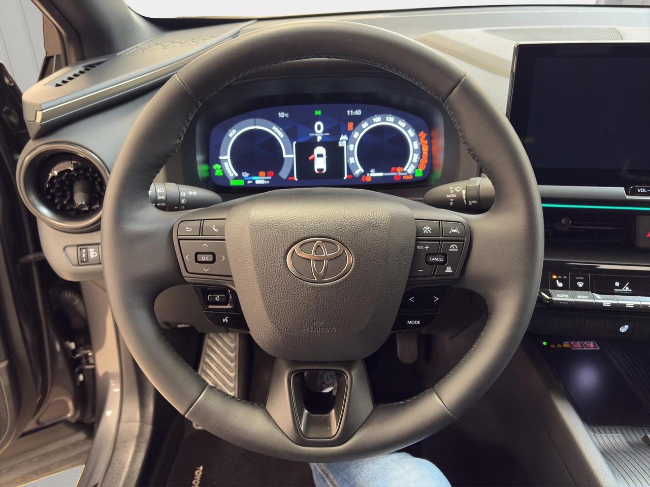 Toyota C-HR 2.0 phev Lounge fwd e-cvt