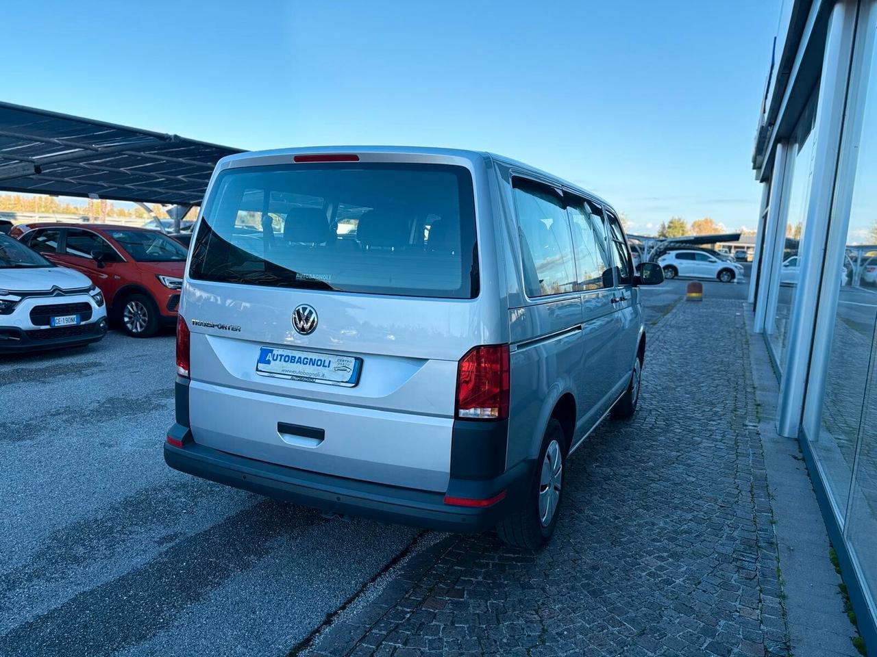 Volkswagen Transporter 2.0 TDI PC Kombi 9 posti Business