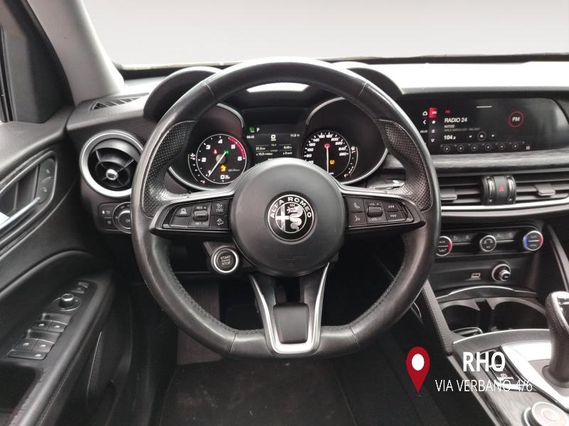 Alfa Romeo Stelvio 2.2 t Business rwd 160cv auto
