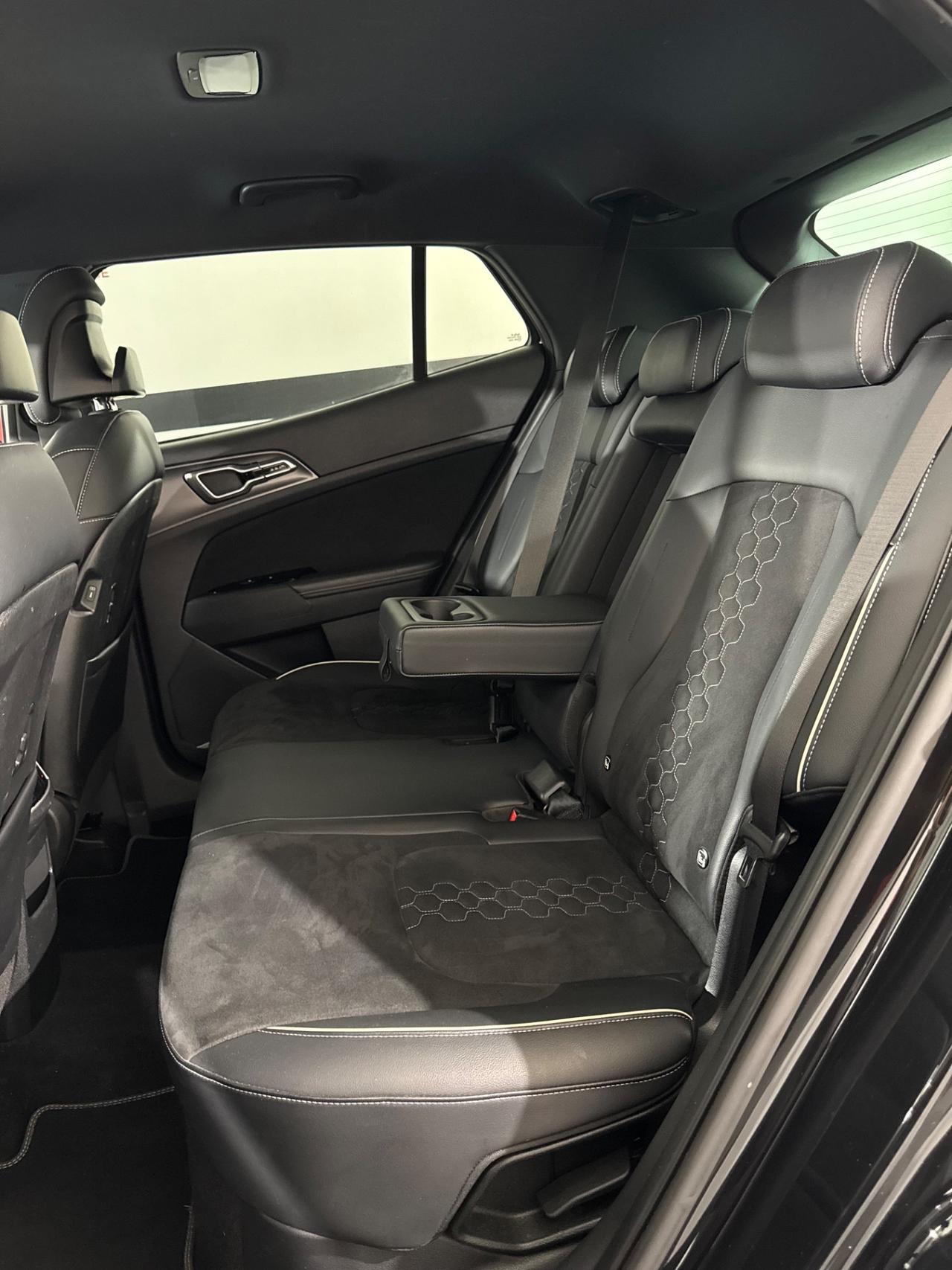 Kia Sportage 1.6 TGDi HEV AWD AT GT-line
