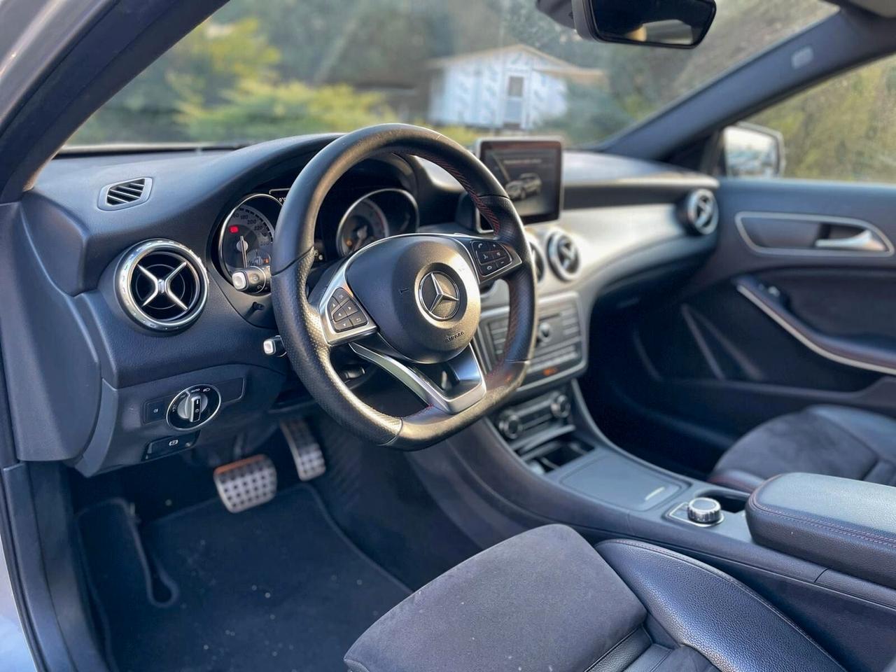 Mercedes-benz GLA 200 GLA 200 d Automatic 4Matic Premium