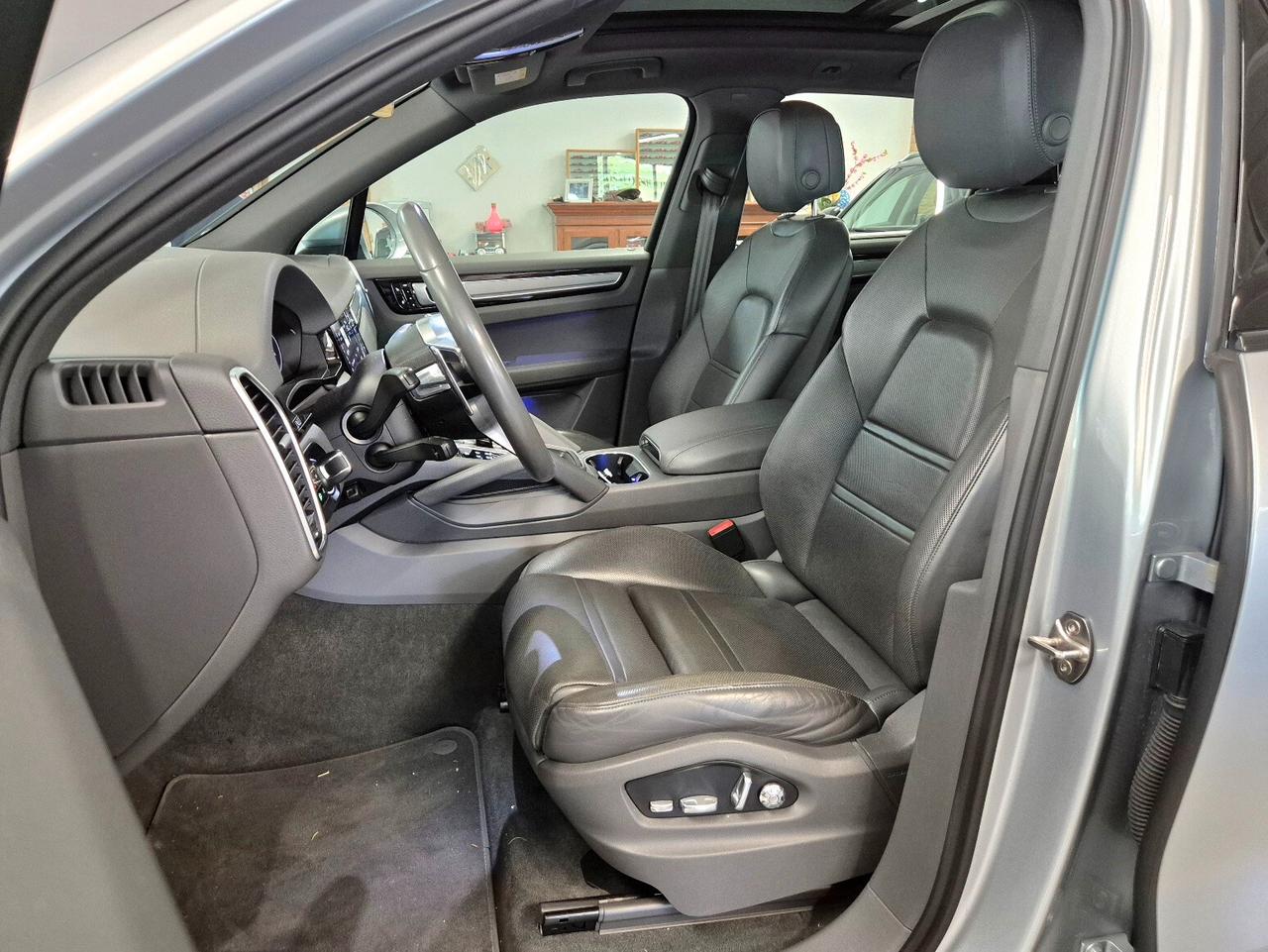 Porsche Cayenne 3.0 V6 E-Hybrid