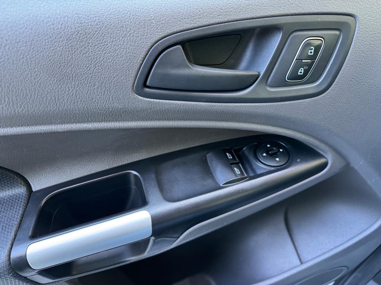 Ford Transit Connect 1.5TDCI L2 3P GARANZIA 24MESI