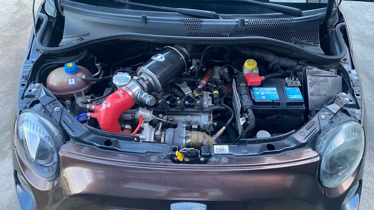 Abarth 500 1.4 Turbo T-Jet Custom