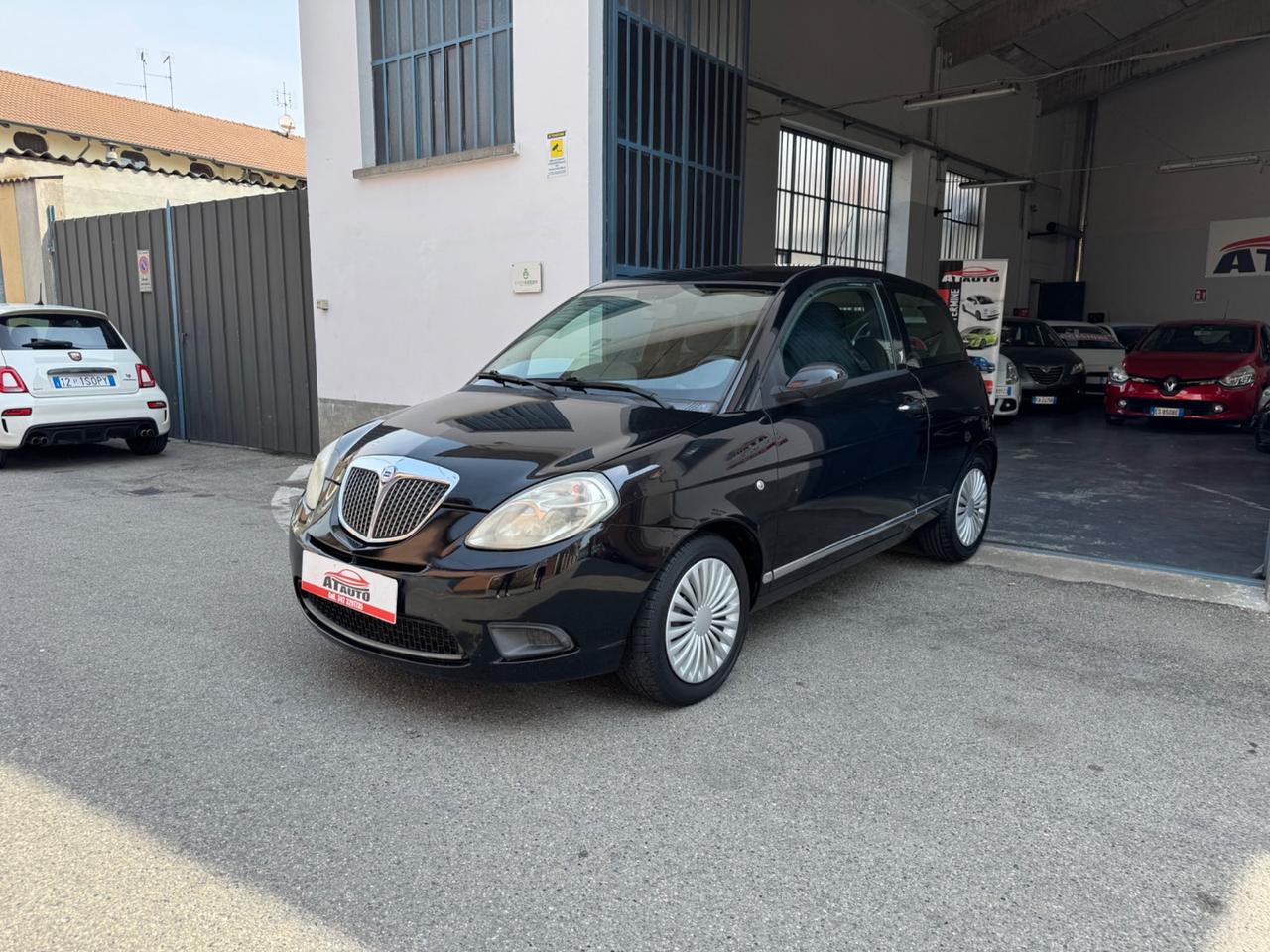Lancia Ypsilon 1.2 Argento