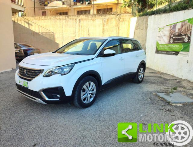PEUGEOT 5008 BlueHDi 130 S&S Business