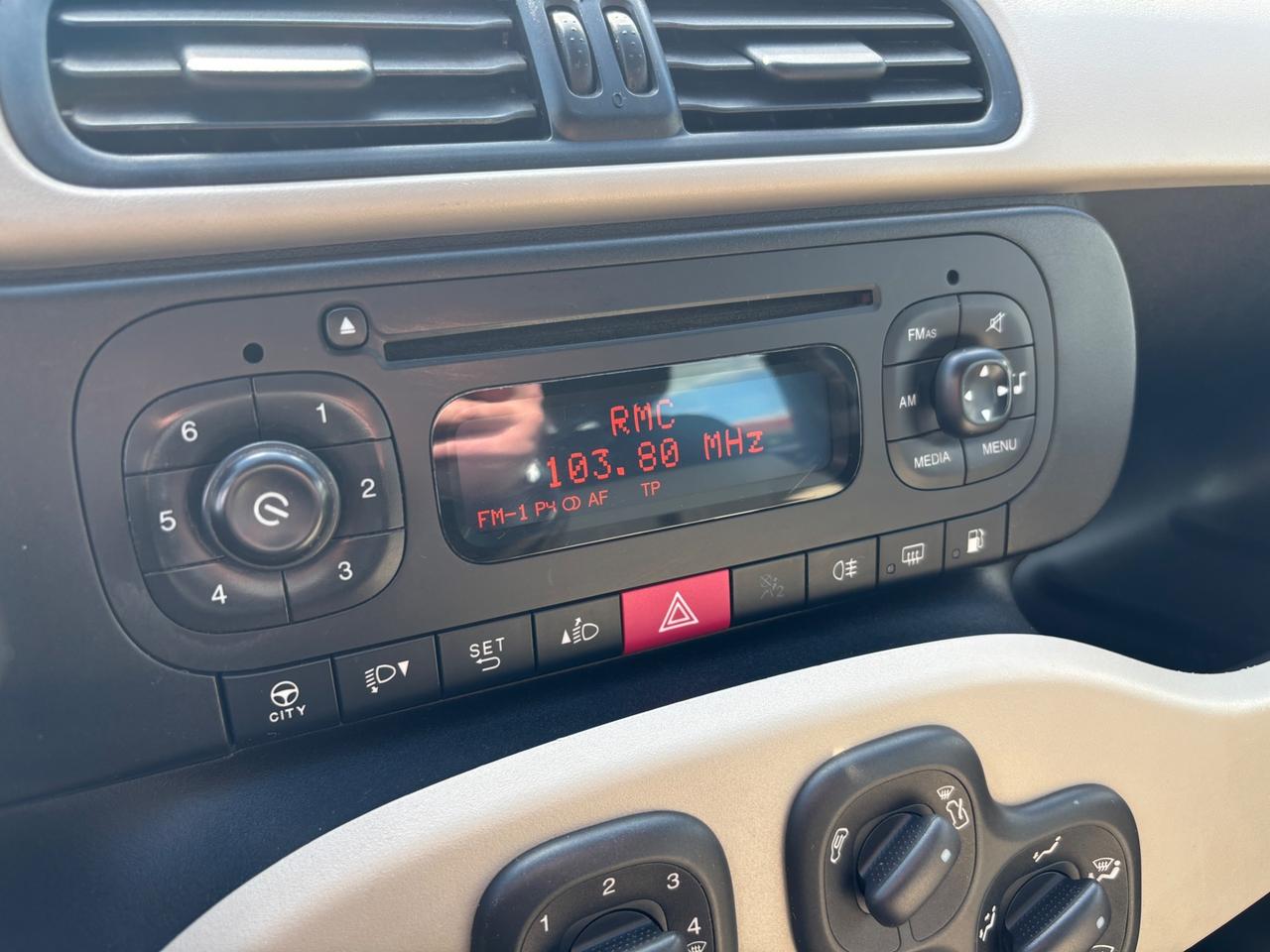 Fiat Panda 0.9TwinAir Natural Power-2015"NUOVA"