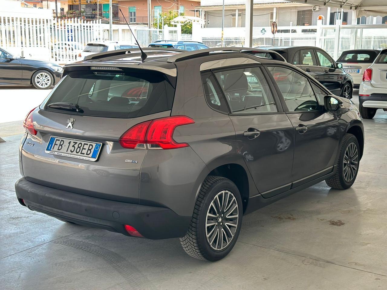 Peugeot 2008 BlueHDi 75 Active 2015