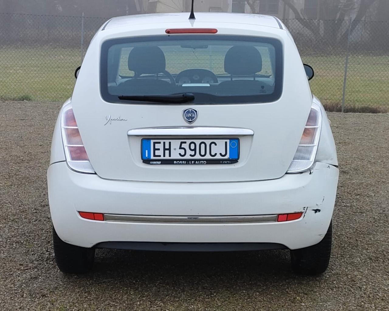 Lancia Ypsilon 1.2 69 CV 5 porte GPL Ecochic Platinum