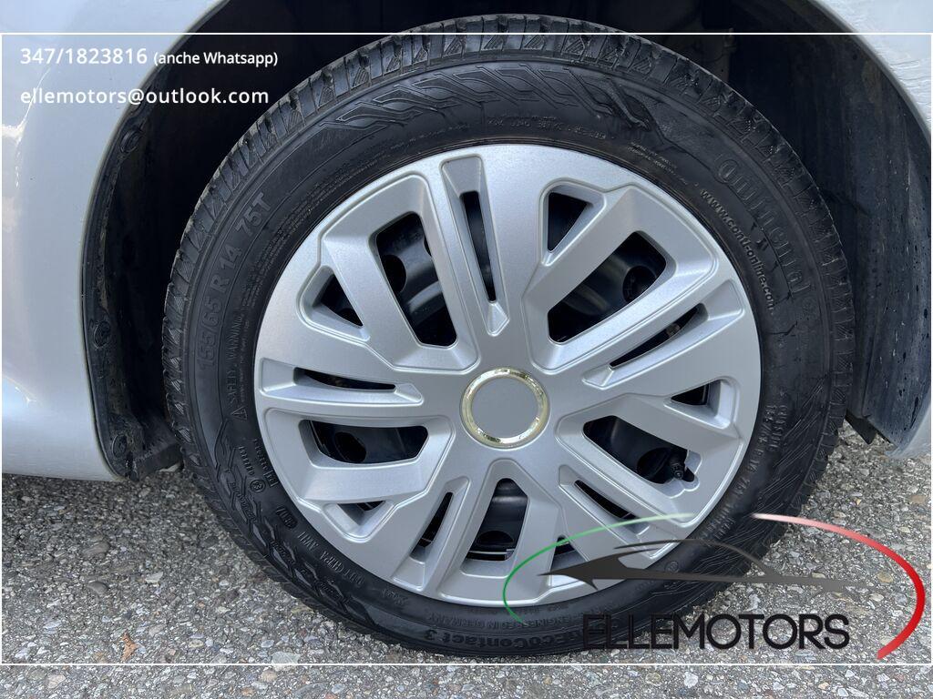 Toyota Aygo 5 Porte 1.0 VVT-i Now
