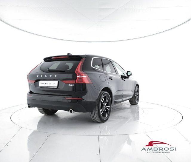 VOLVO XC60 B4 (d) AWD Geartronic Business Plus