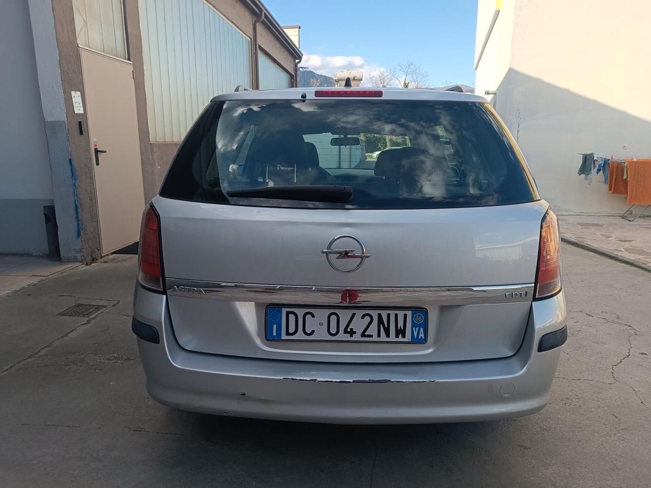 Opel Astra 1.3 diesel garanzia