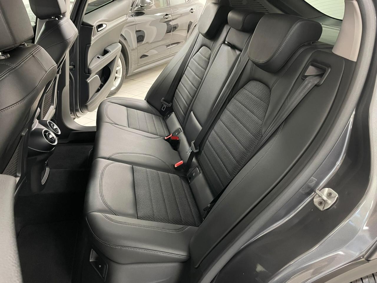 Alfa Romeo Stelvio 2.2 TD 190 CV EXECUTIVE Q4 CERCHI 19" PERFETTA KIT DISTRIBUZIONE SOSTITUITO