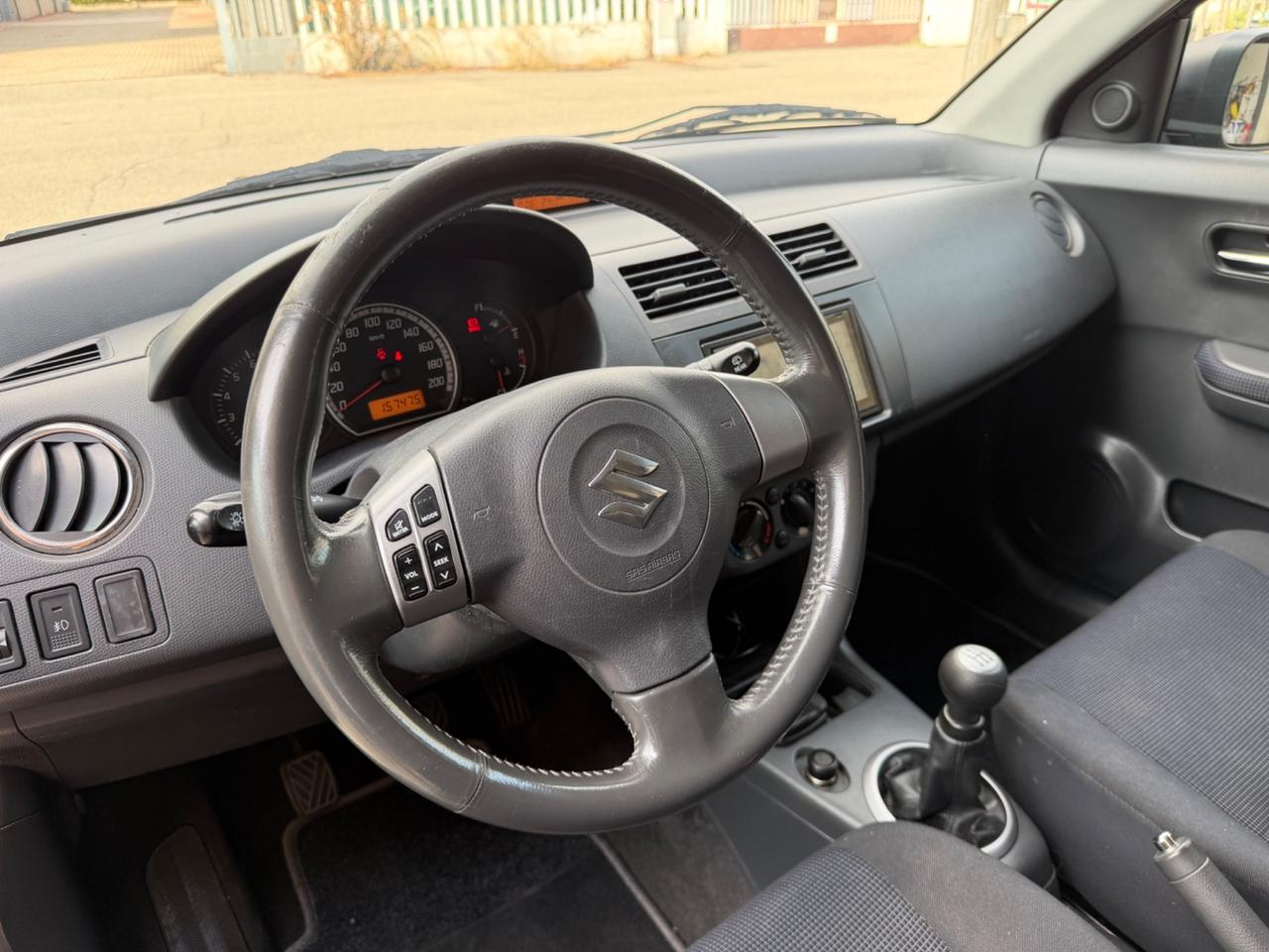Suzuki Swift 1.3 4x4 5p. GL