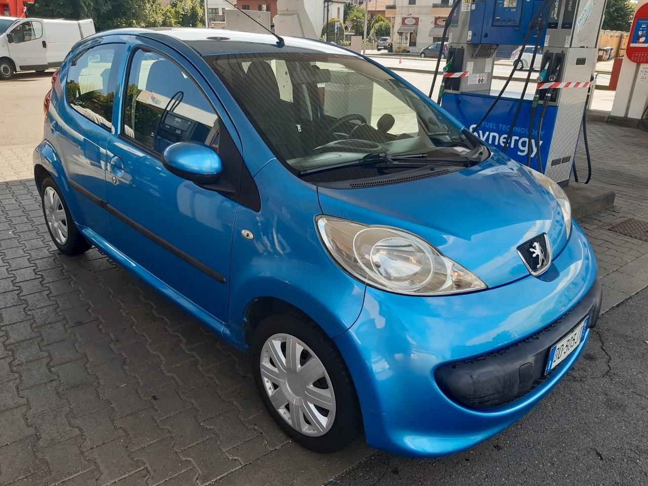 Peugeot 107 1.0 68CV 5p. Desir