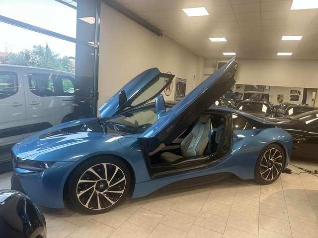 BMW i8 Coupe 1.5 auto