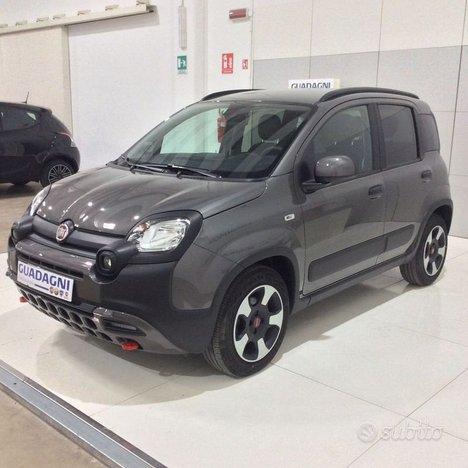 FIAT Panda 1.0 70cv CROSS HYBRID