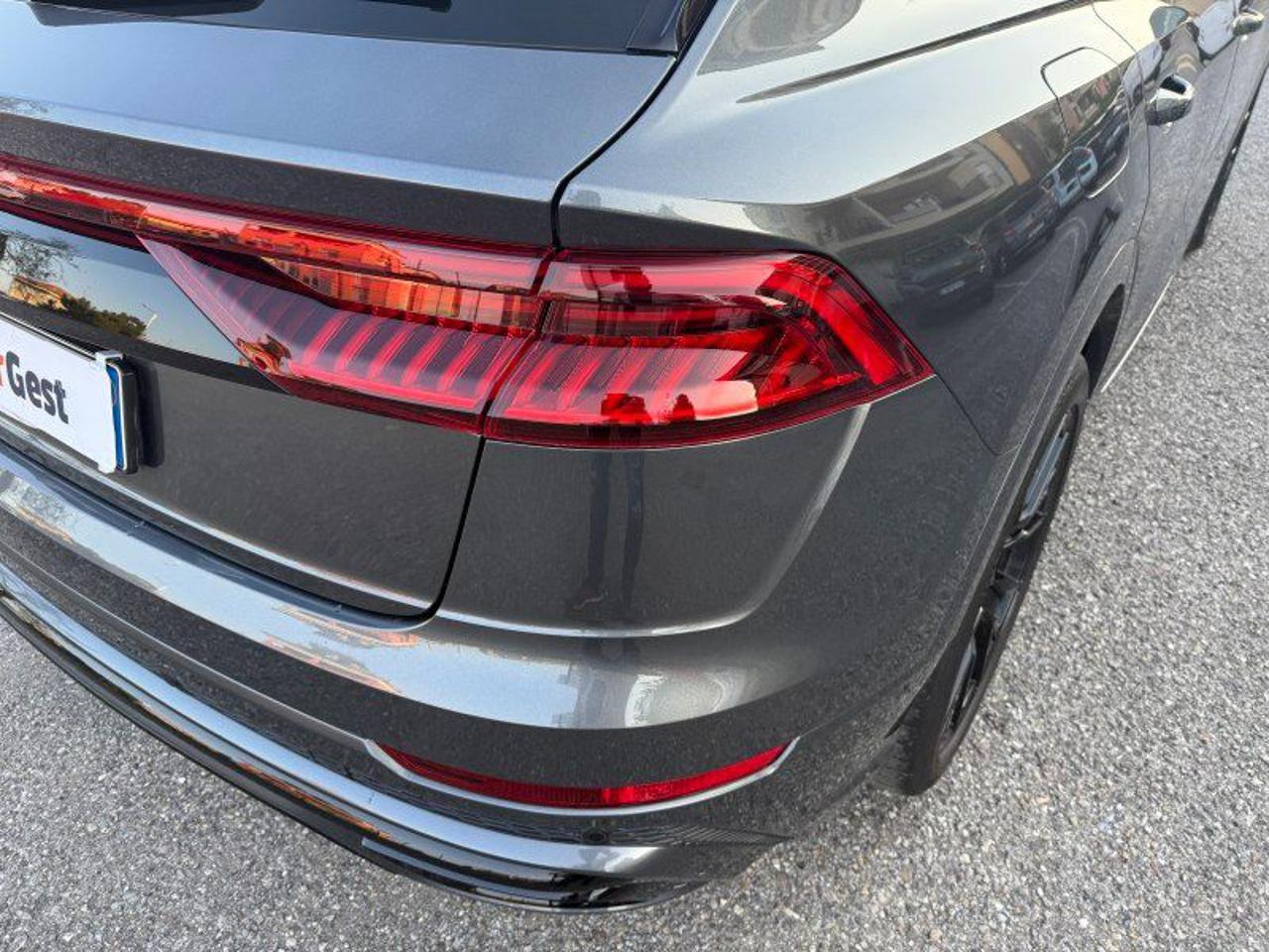 Audi Q8 50 TDI 286 CV quattro tiptronic Sport S-line