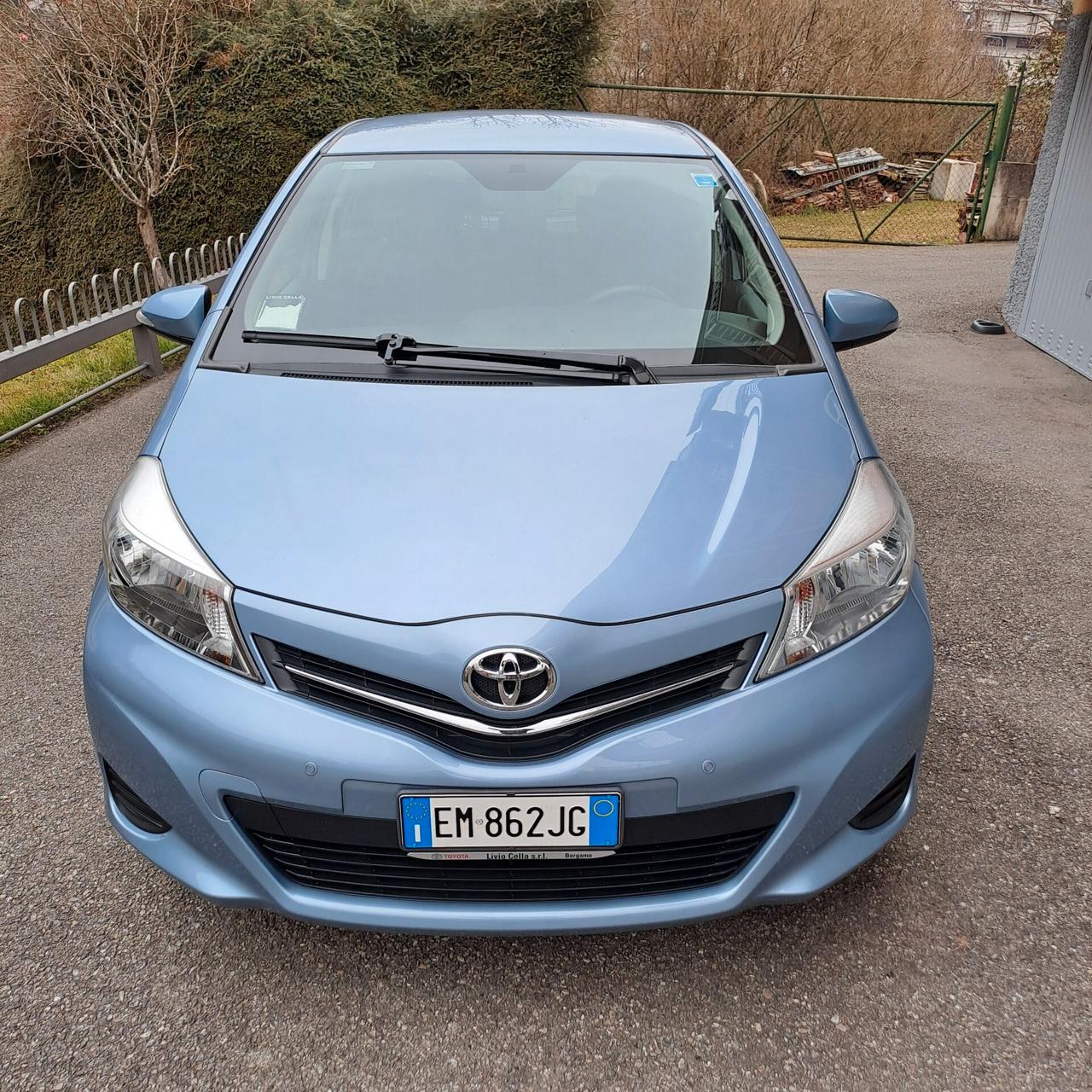 Toyota Yaris NEOPATENTATI - Tagliandi CERTIFICATI