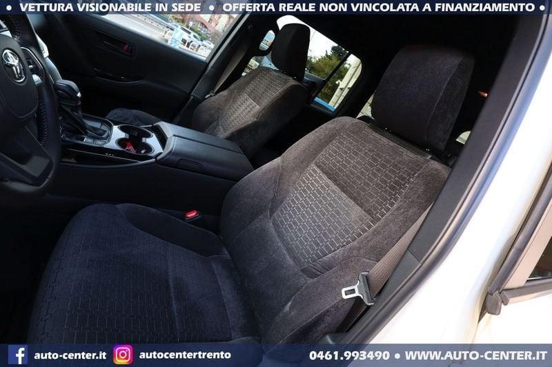 Toyota Land Cruiser LC300 GXR 3.3D AT 4X4 *GANCIO TRAINO