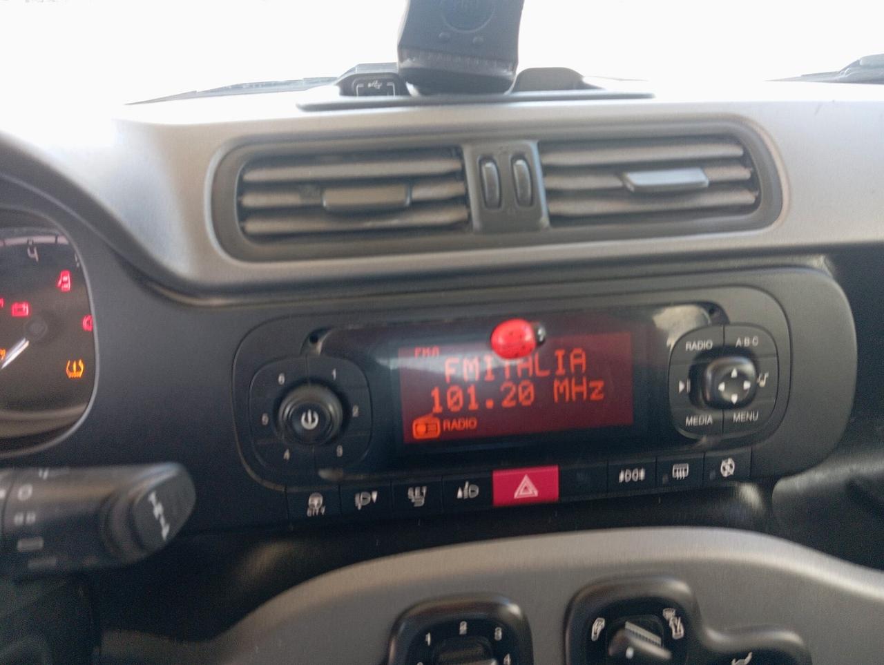 Fiat Panda 1.0 FireFly S&S Hybrid City Cross